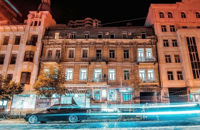 Kyiv Art Apartments near Golden Gate