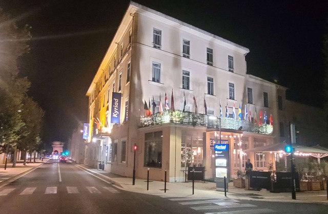 Kyriad Orange Centre