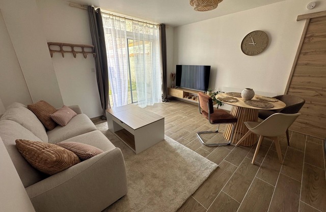 L'Échappée - Cosy one-bedroom apartment in Brissac, charm and calm near vineyards