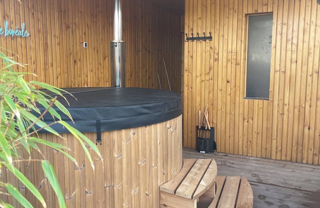 L'échappée Boréale, a pleasant chalet with a Nordic spa