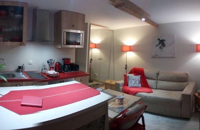 L'alpin-Savoie: nice 2pers studio on the ground floor of a chalet