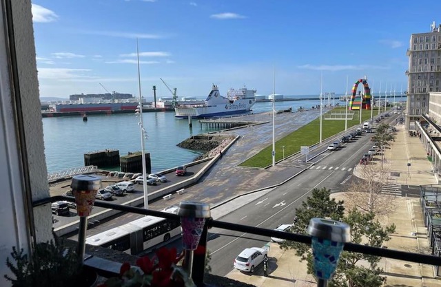 "L'amarrage" 2 chambres Perret Pleine Vue Mer