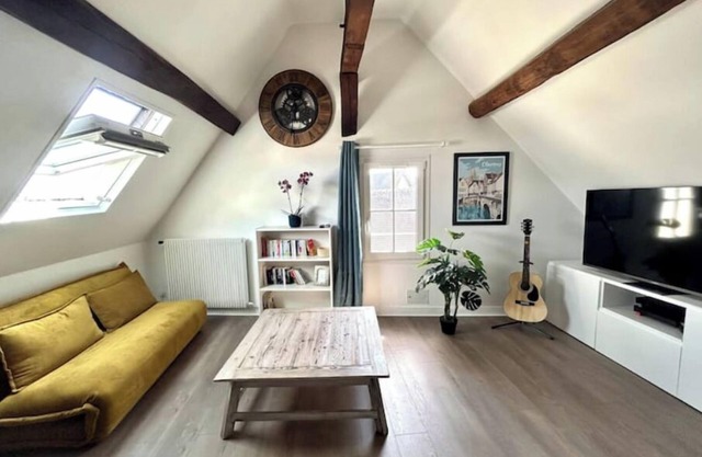 L'écuyer: studio in the heart of the historic district