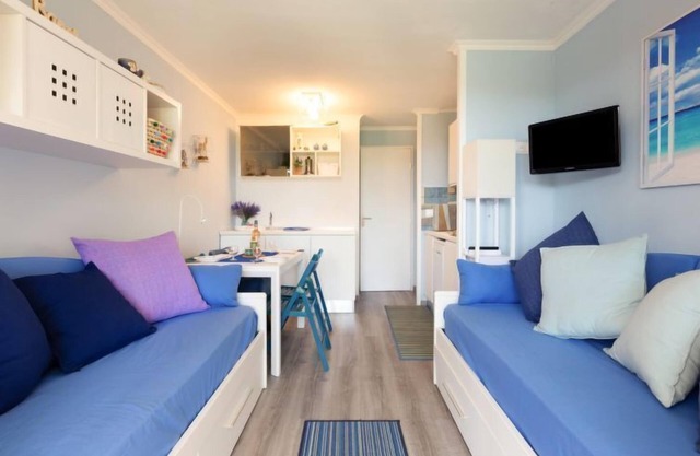 L'Esquinade (F6 019) by Interhome