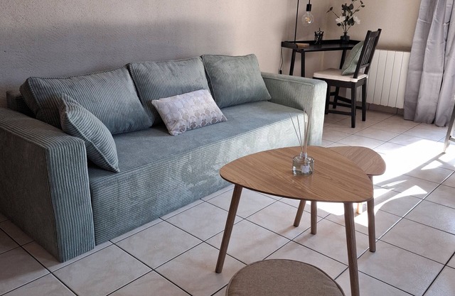 L'Etape du Theil T2 duplex apartment, fully-equipped