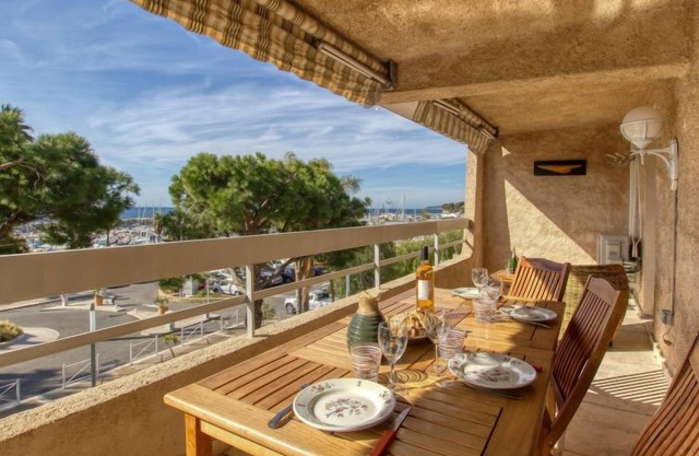 Le port des lecques by Interhome