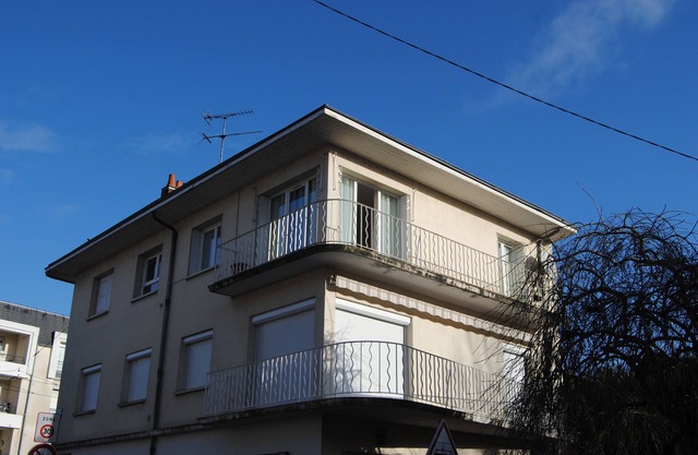 "L'Immeuble", 4 rooms (88sqm), spacious, bright, High Speed Wifi ADSL
