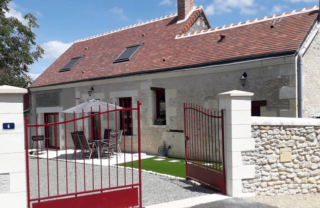 "La boulange" former winemaker's house with its bread oven