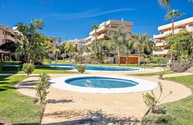 La Cala de Mijas - 2 Bedroom Penthouse with pool and sea views - With pool and sea views this penth