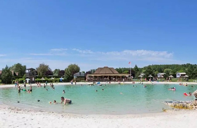 La Croix du Vieux Pont campsite* - Classic 4-room mobile home for 6/8 people