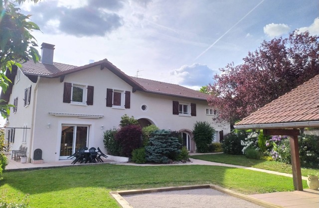 Large gîte for 14 people in Saint Etienne les Remiremont - VOSGES