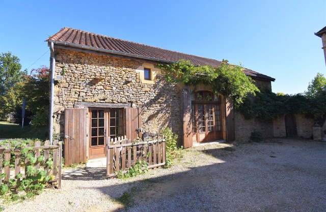 La Grange de Poncet - Lovely stone barn conversion, with private pool and garden
