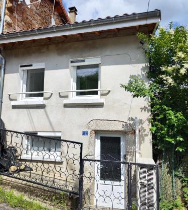 La Maison d'Aurélie 4 à 6 personnes en Auvergne à Saint Remy sur Durolle