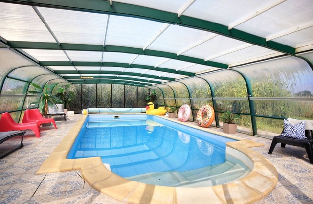 La Maison Merlin - Maison avec piscine, Sénoville