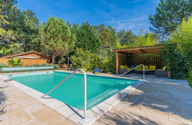 La maisonnette en bois
