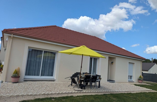 la Maiziéroise : Coquet Pavillon Pour Vacances