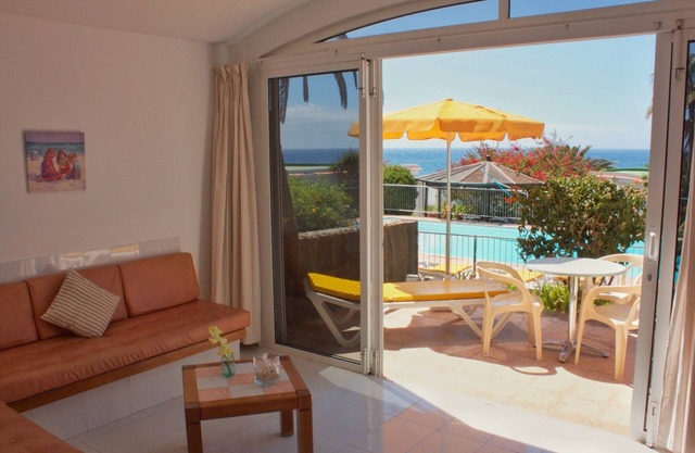 La Perla - Bungalowanlage DIRECTLY by the sea