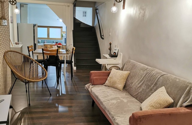 LA Petite Maison