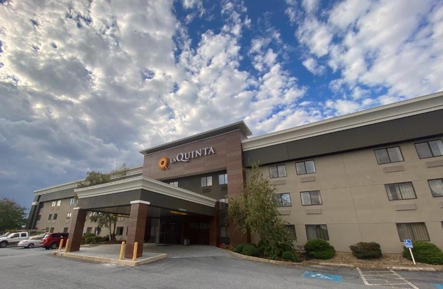 La Quinta by Wyndham Harrisburg Airport Hershey