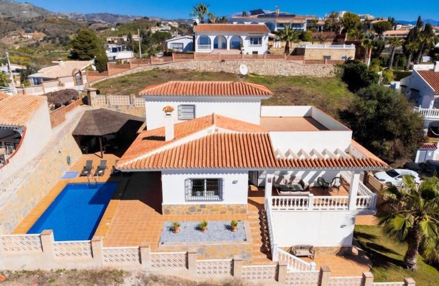 La sirena by Interhome