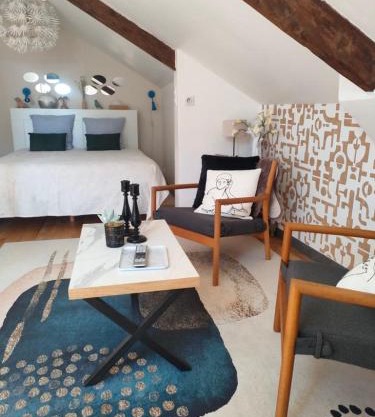 La Suite 27 bis, appartement indépendant avec terrasse, proche gare et centre