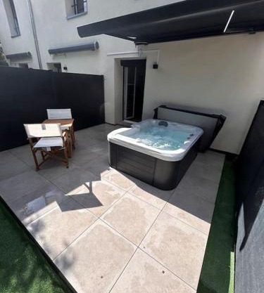 La suite secrète et son spa abrité