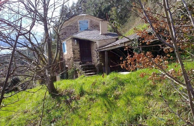 La Ventana Azul Lovely country house, Navia Valley. SPECIAL OFFER
