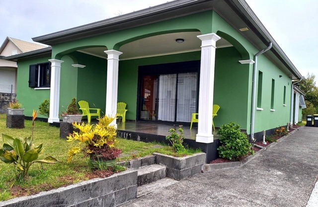 LA VILLA DU PITON WITH JACCUZI