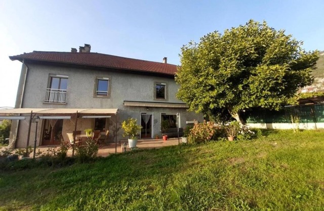 LA Villa Manificat - Chindrieux