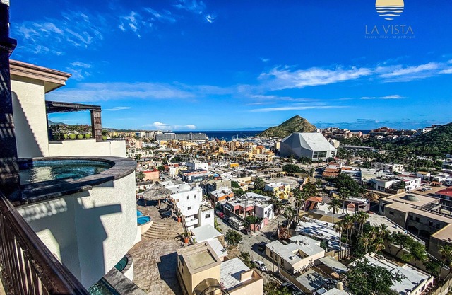 La Vista 44, Luxury PH in Pedregal Overlooking Lands End and Downtown!