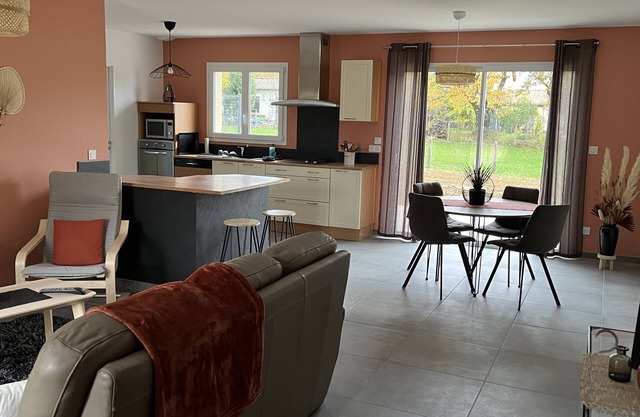 La Vrémontoise Maison Chaleureuse au sud de la Bourgogne sur la Route des Vins