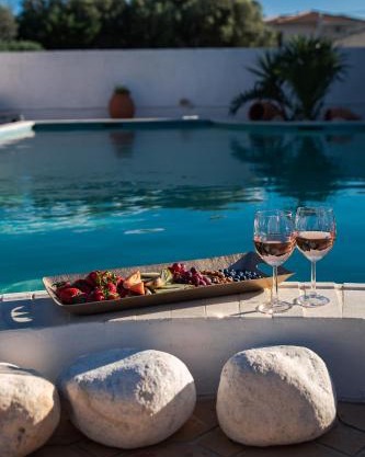 Lagonisi Luxury Escape