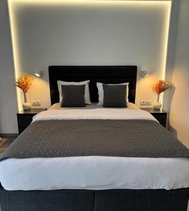 LaHuzur Camera Dubla - Therme Balotesti & Aeroport Otopeni