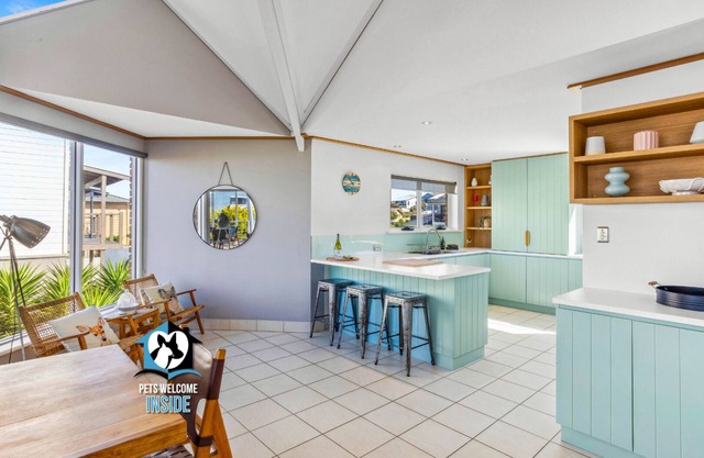 Laid-Back Middleton Stay with Next-Level Games Room – Pet Friendly!