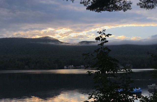Lake Algonquin Wells NY scenic year round 4 bedroom on lake