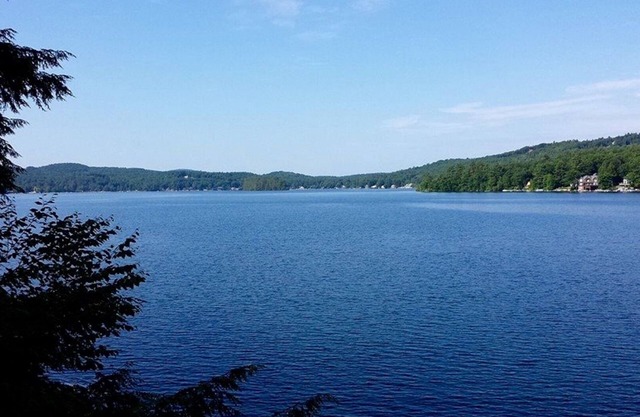 Lake house getaway on pristine Spofford Lake, New Hampshire