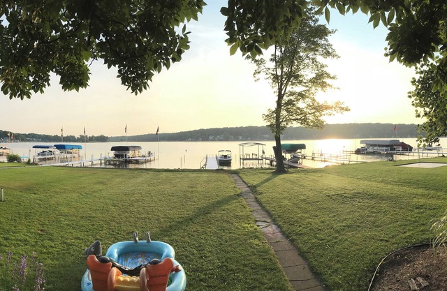 Lake James Waterfront Cottage with a Beach - Sleeps 14!