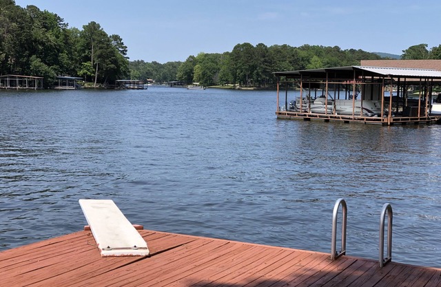 Lake Life! Relaxing, Spring, Summer, Fall, Winter!