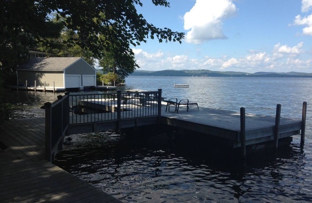 Lake Sunapee, Private LAKEFRONT Home with Boat Dock