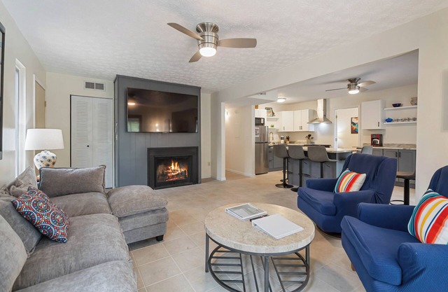 Lake View Links- Your Lake and Golf Retreat