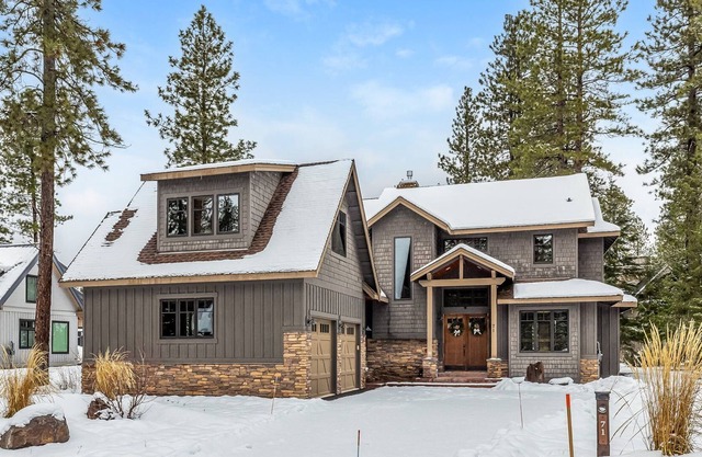 Lake Views in Suncadia! Hot Tub*GameRm*FirePit*Paradise*3rd NT FREE