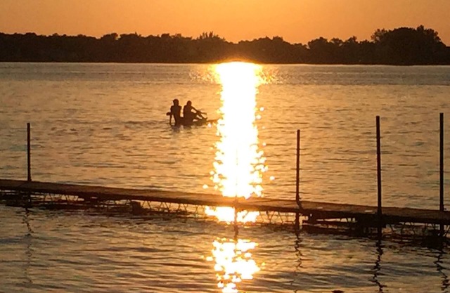 Lakefront 3-bedroom vacation home- Summer dates available