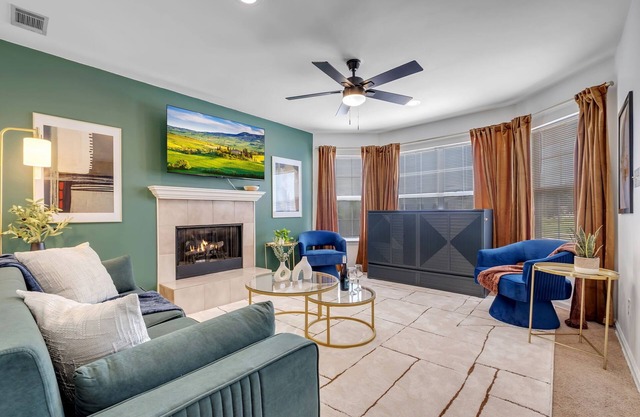 Lakefront 3BD - Ping Pong, Movie Nights - Near FSU