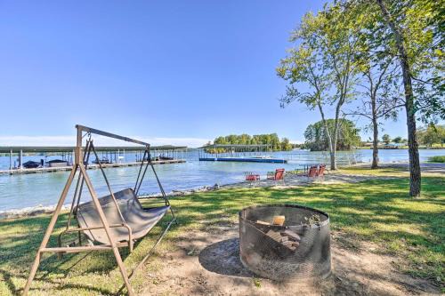 Lakefront Boating Getaway in Spring City!
