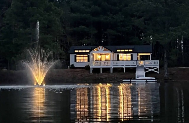 Lakefront Cabin