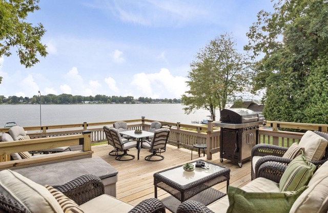 Lakefront Cottage Northside Dickerson Lake