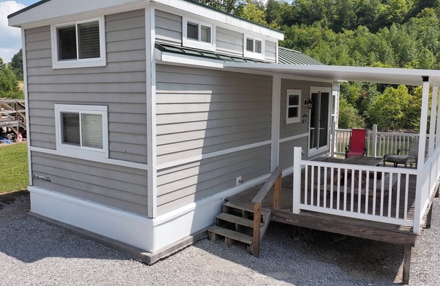 Lakefront Cottage on Norris Lake