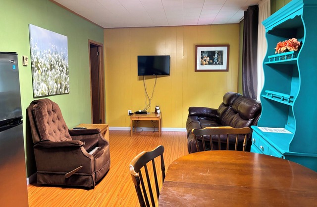 Lakefront Hideaway Resort