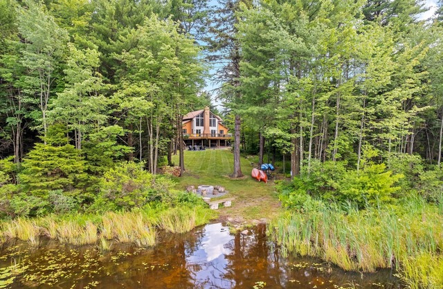 Lakefront*Hot Tub*Pool Table*Fire Pits*King Beds*