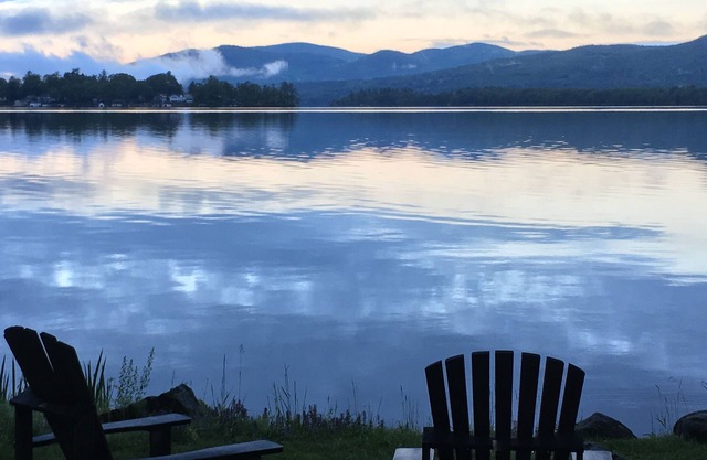 Lakefront House & Cottage ~ walk-in beach, hammock, canoe, kayaks and sunsets